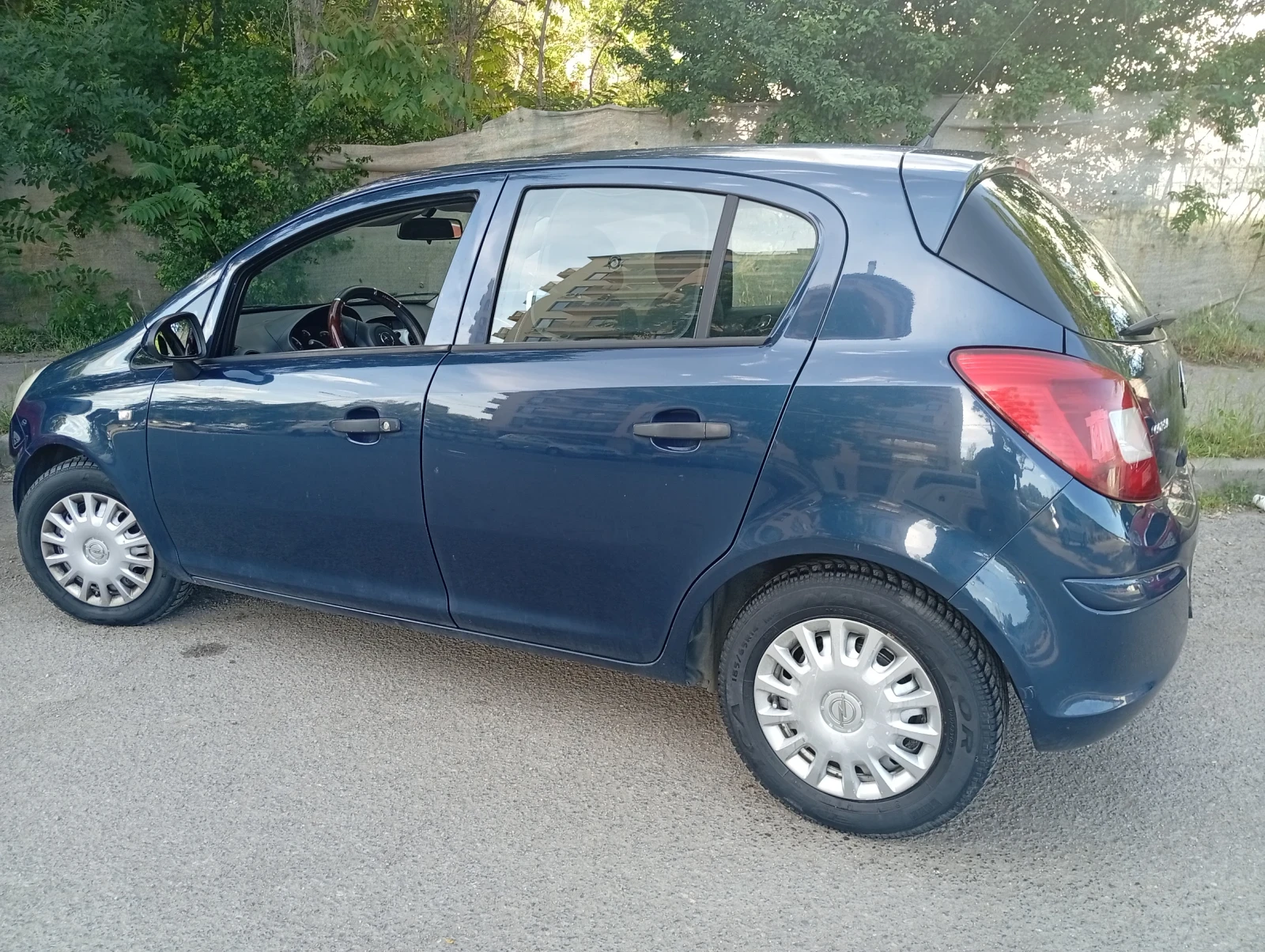 Opel Corsa 1.2 i газ инжекцион , снимка 3 - Автомобили и джипове - 55140540