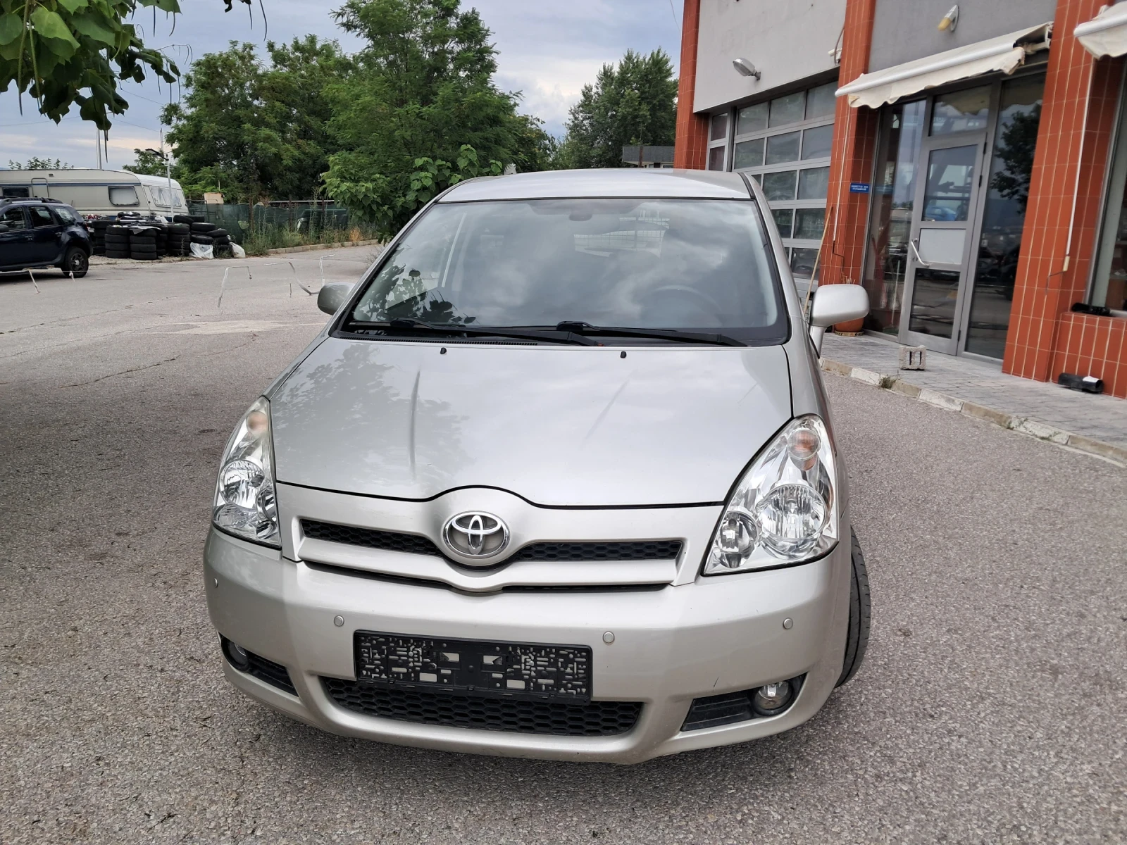 Toyota Corolla verso 2.2 D4D 136 ks vetiga.