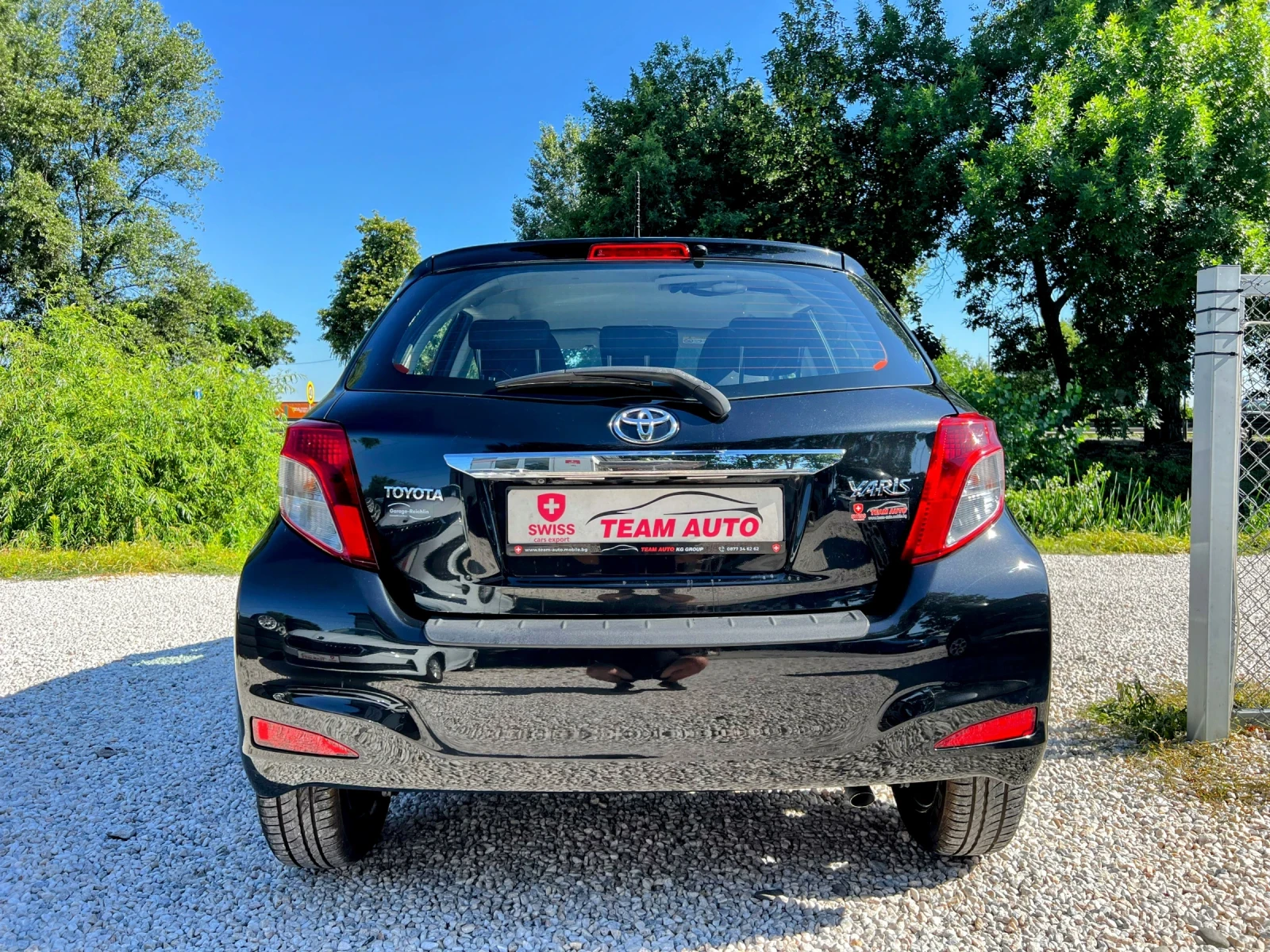 Toyota Yaris 1.33I 116000KM 6-SPEED SWISS EDITION, снимка 4 - Автомобили и джипове - 55239218