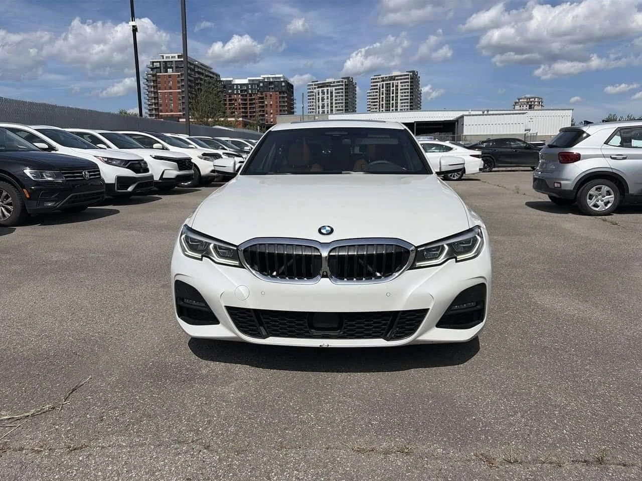 BMW 330 330i Mpack H/K sound Distronic , снимка 4 - Автомобили и джипове - 55403719