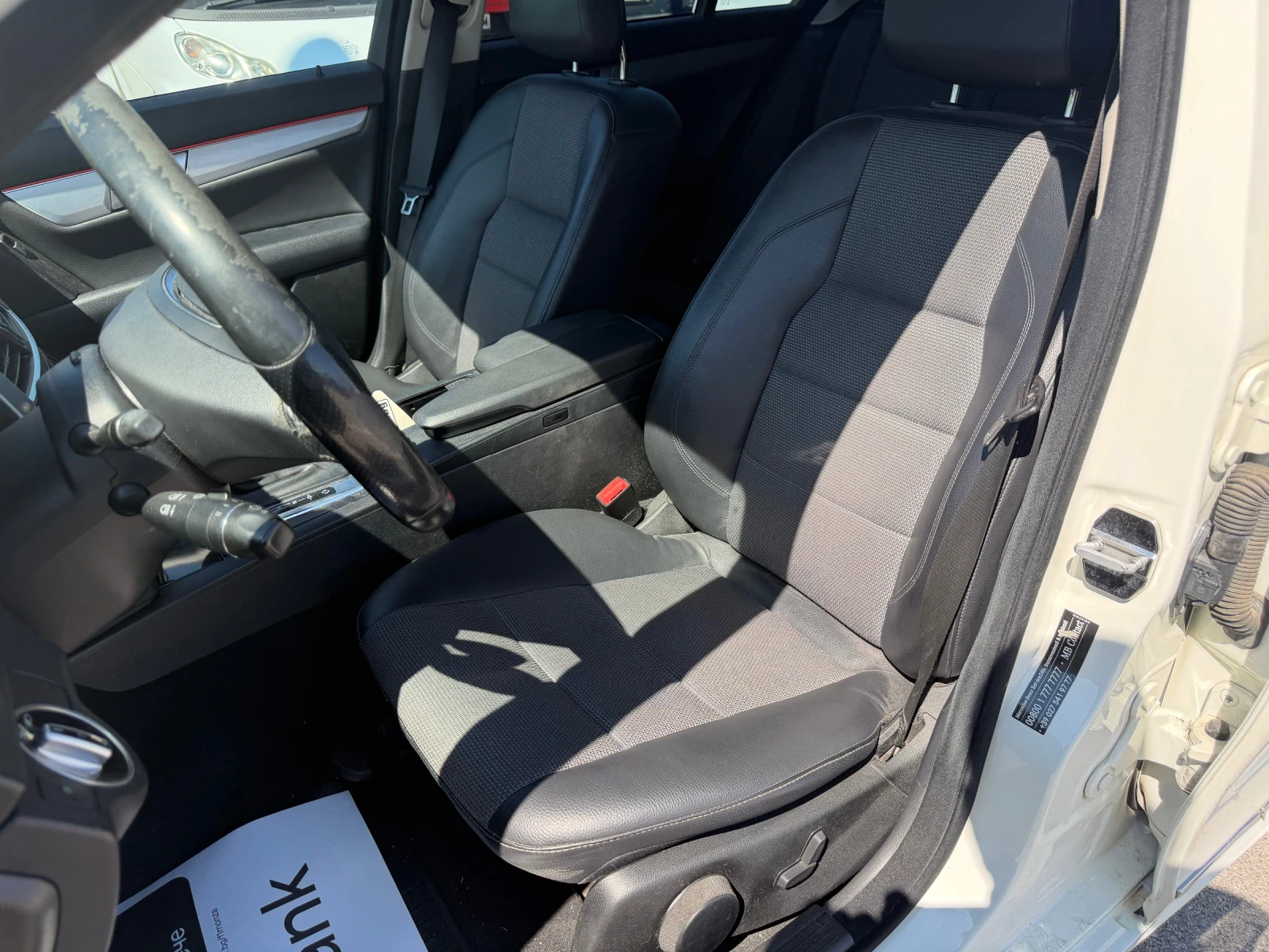 Mercedes-Benz C 220 W204 * Facelift* AMG PACK* ОБСЛУЖЕН * РЕГИСТРИРАН , снимка 9 - Автомобили и джипове - 55503930