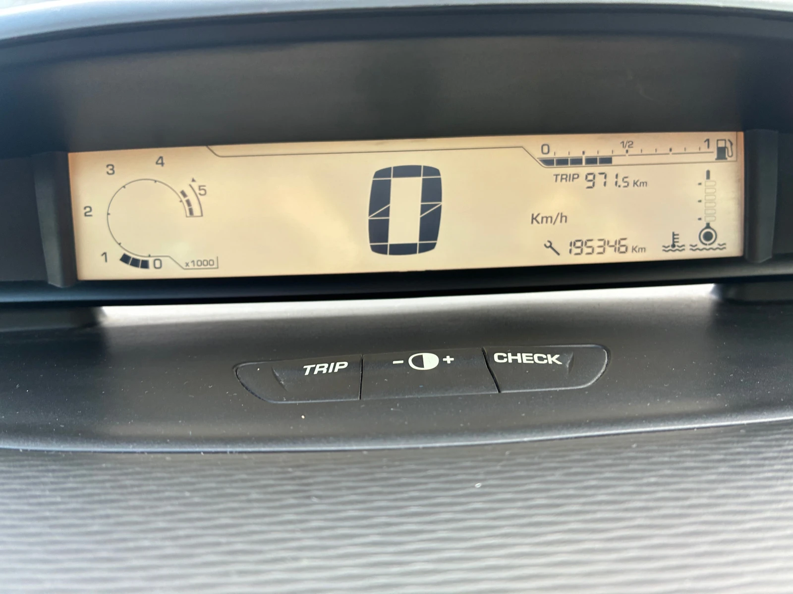 Citroen C4, снимка 7 - Автомобили и джипове - 55741509