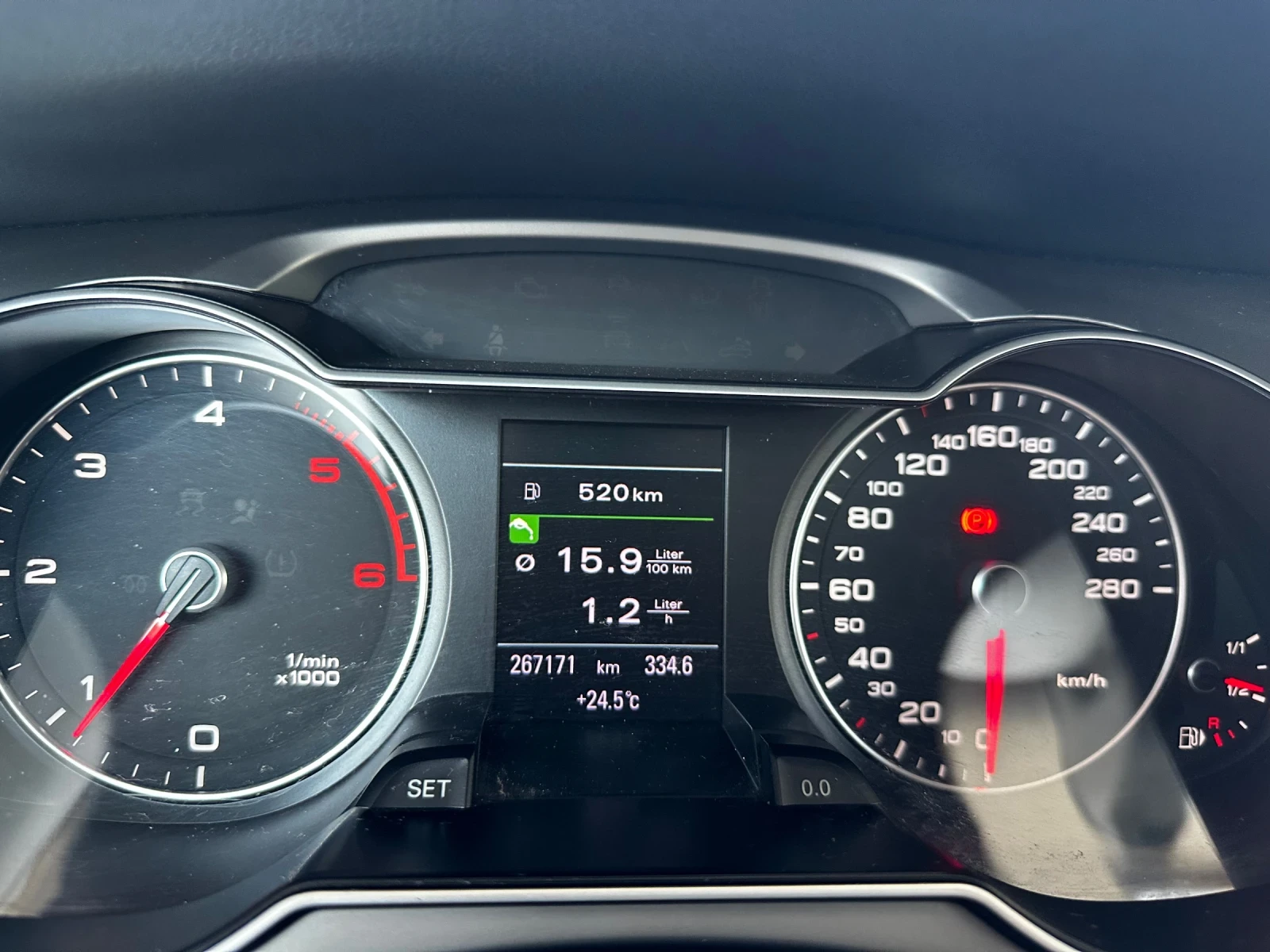 Audi A4, снимка 7 - Автомобили и джипове - 55779555