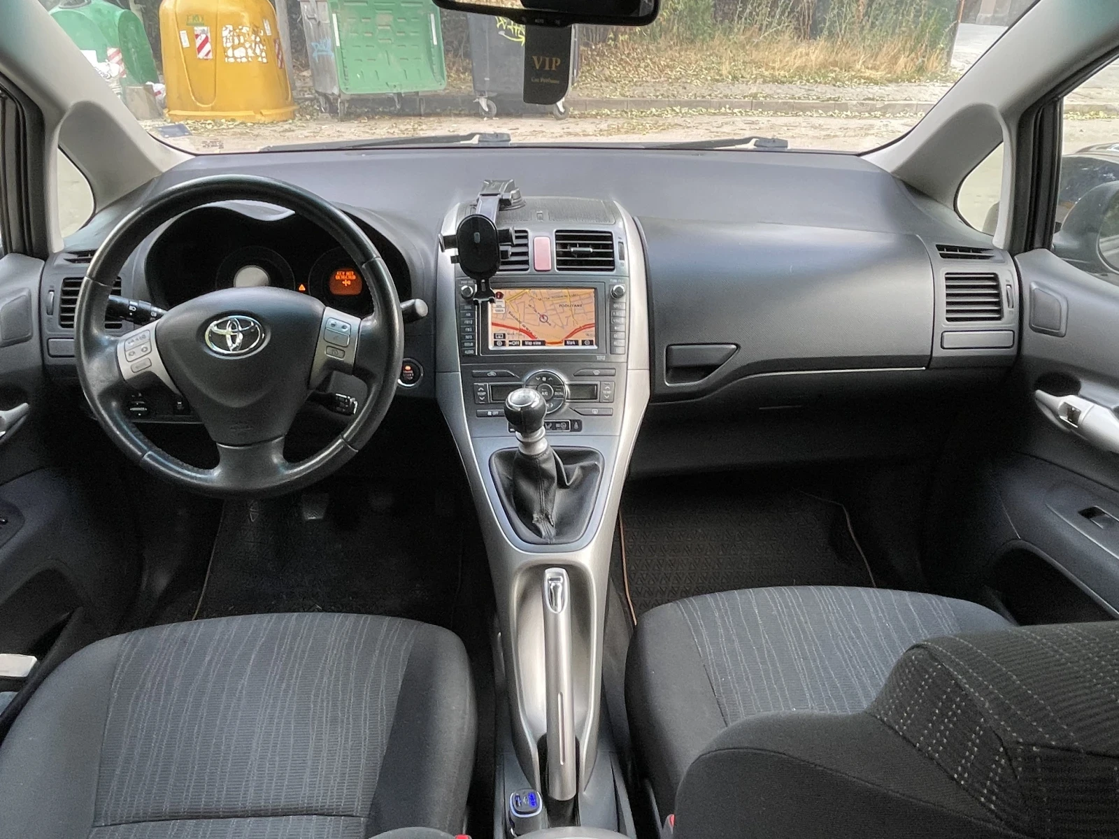 Toyota Auris, снимка 6 - Автомобили и джипове - 55827183