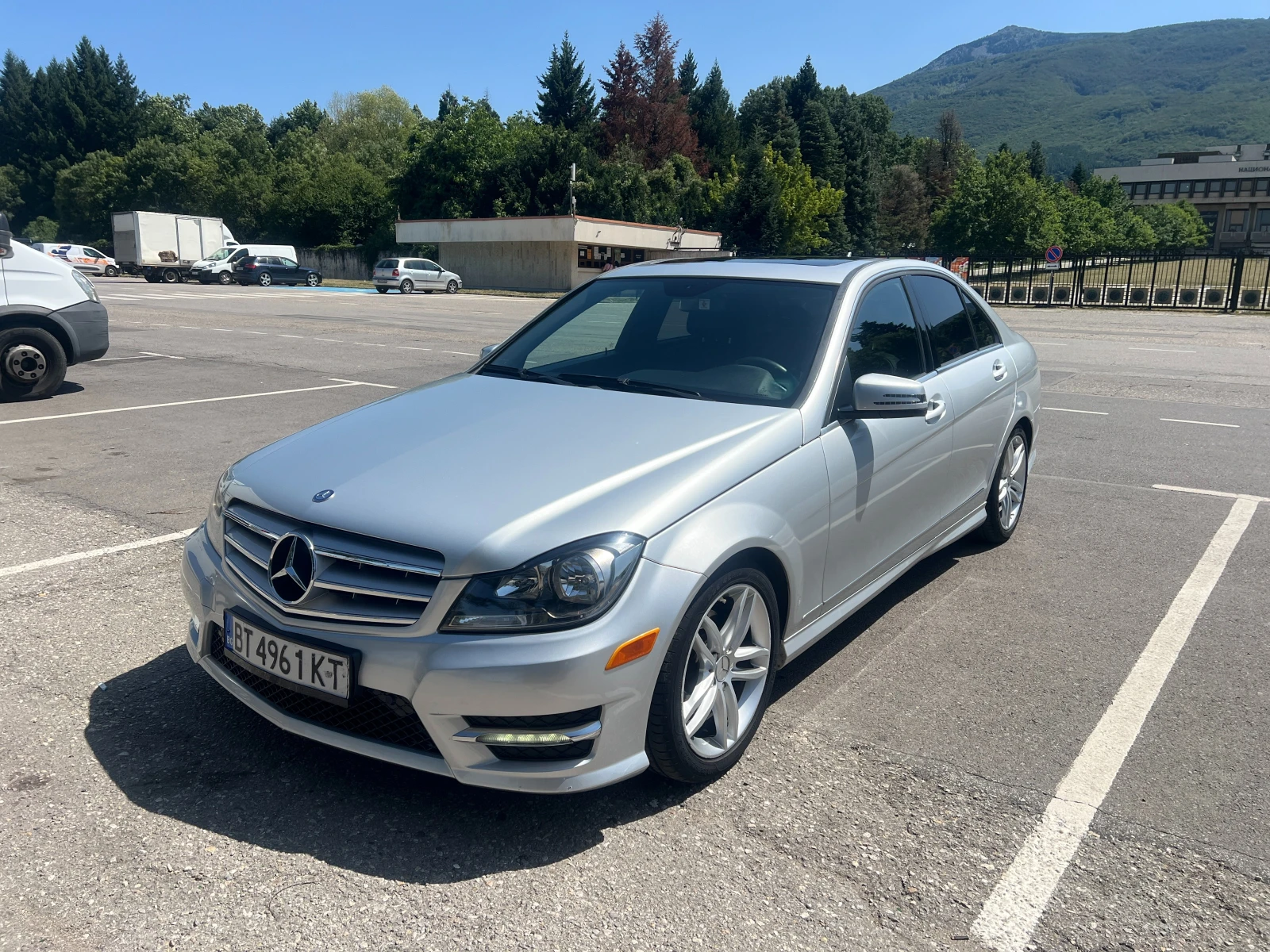 Mercedes-Benz C 300 4matic, снимка 3 - Автомобили и джипове - 55967454