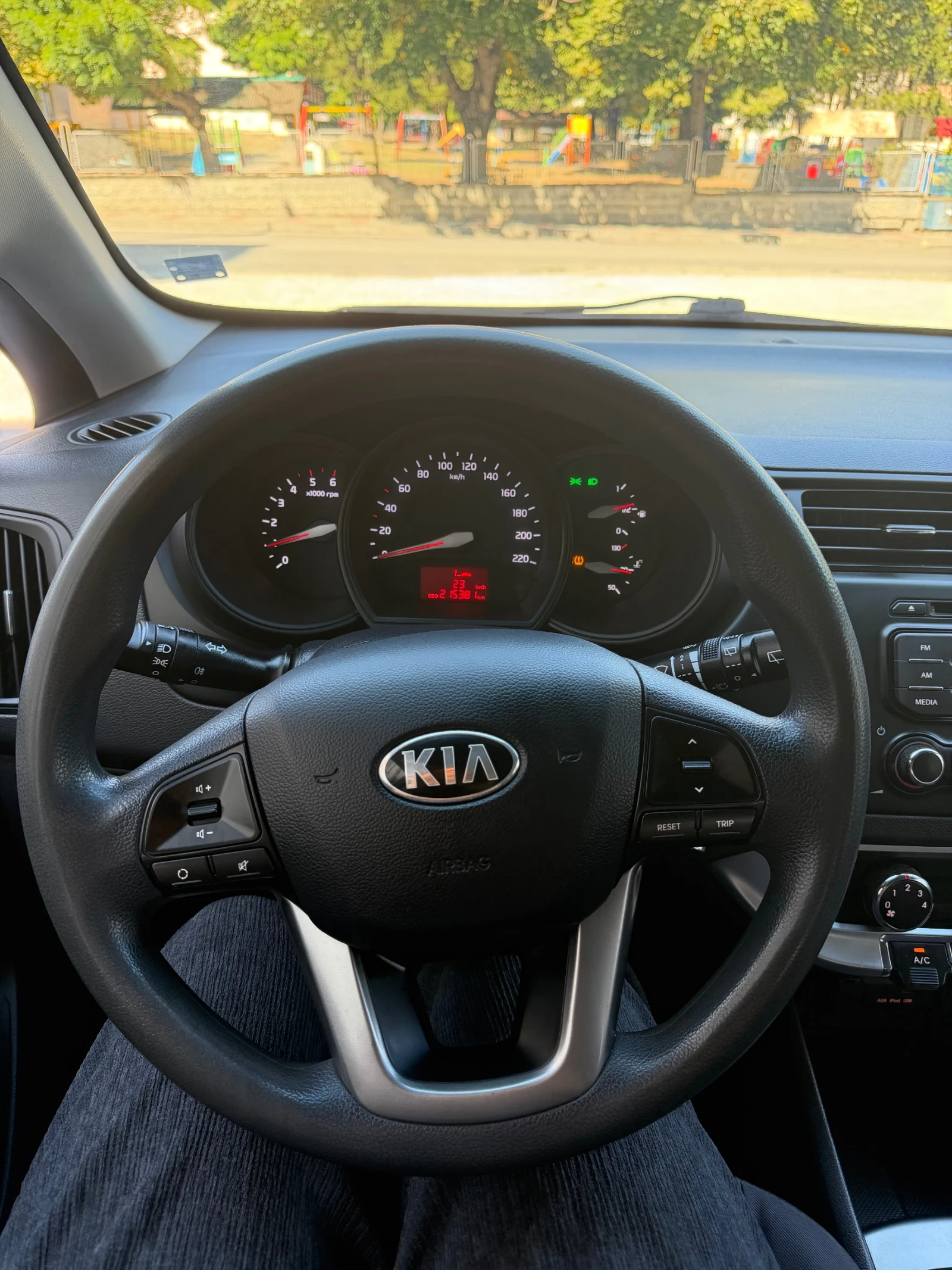 Kia Rio CRDi | Mobile.bg � ����������� 12