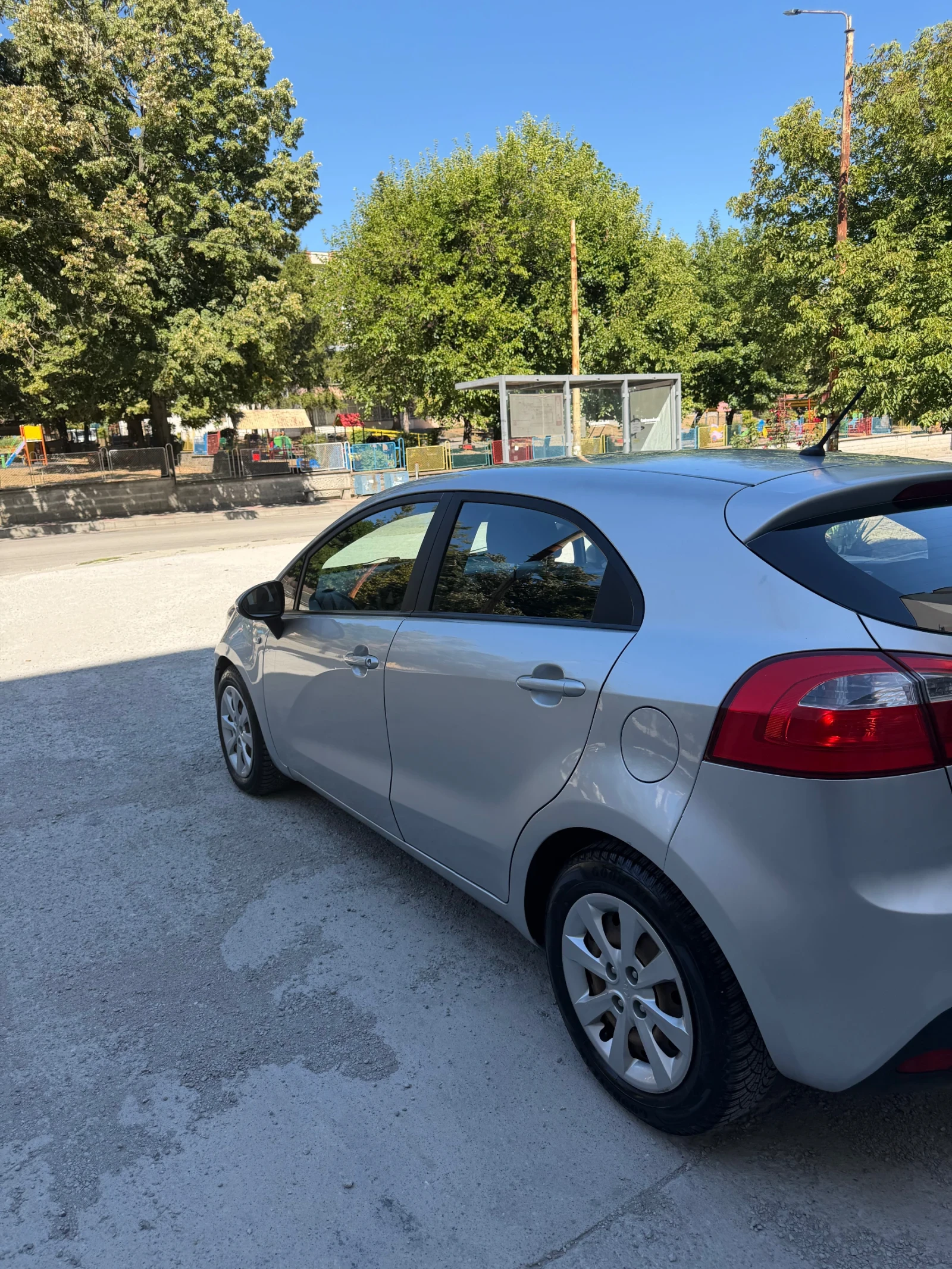 Kia Rio CRDi | Mobile.bg � ����������� 4