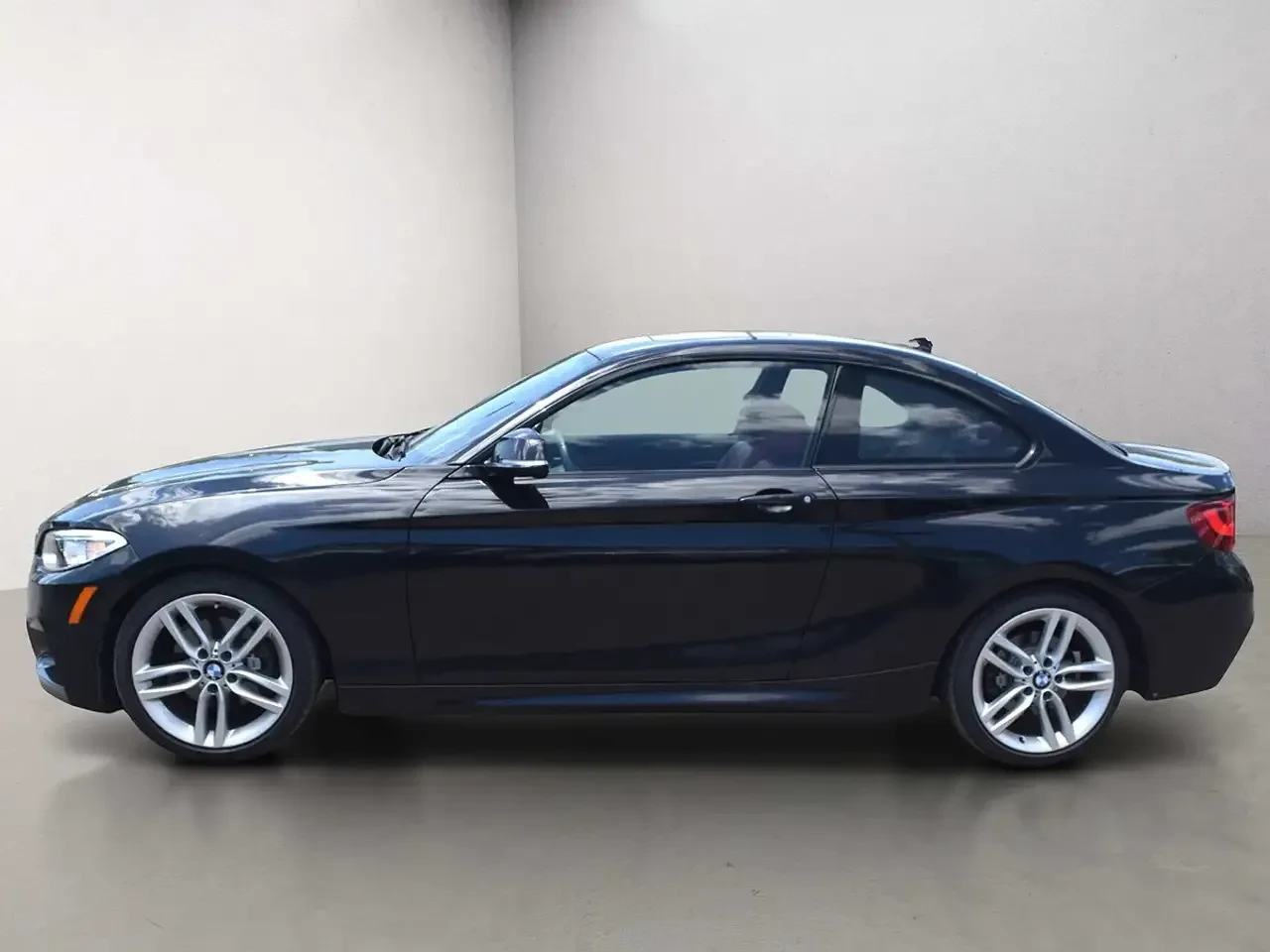 BMW 228 M-Pack* ПОДГРЕВ* HARMAN/KARDON* PANO* , снимка 11 - Автомобили и джипове - 56272686