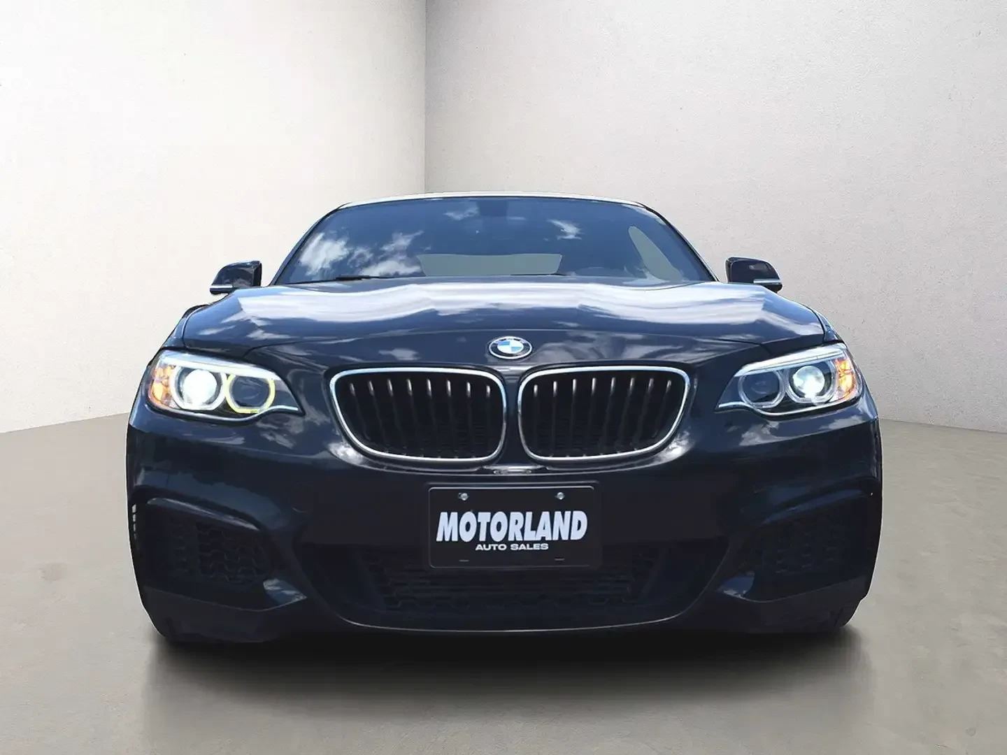 BMW 228 M-Pack* ПОДГРЕВ* HARMAN/KARDON* PANO* , снимка 2 - Автомобили и джипове - 56272686