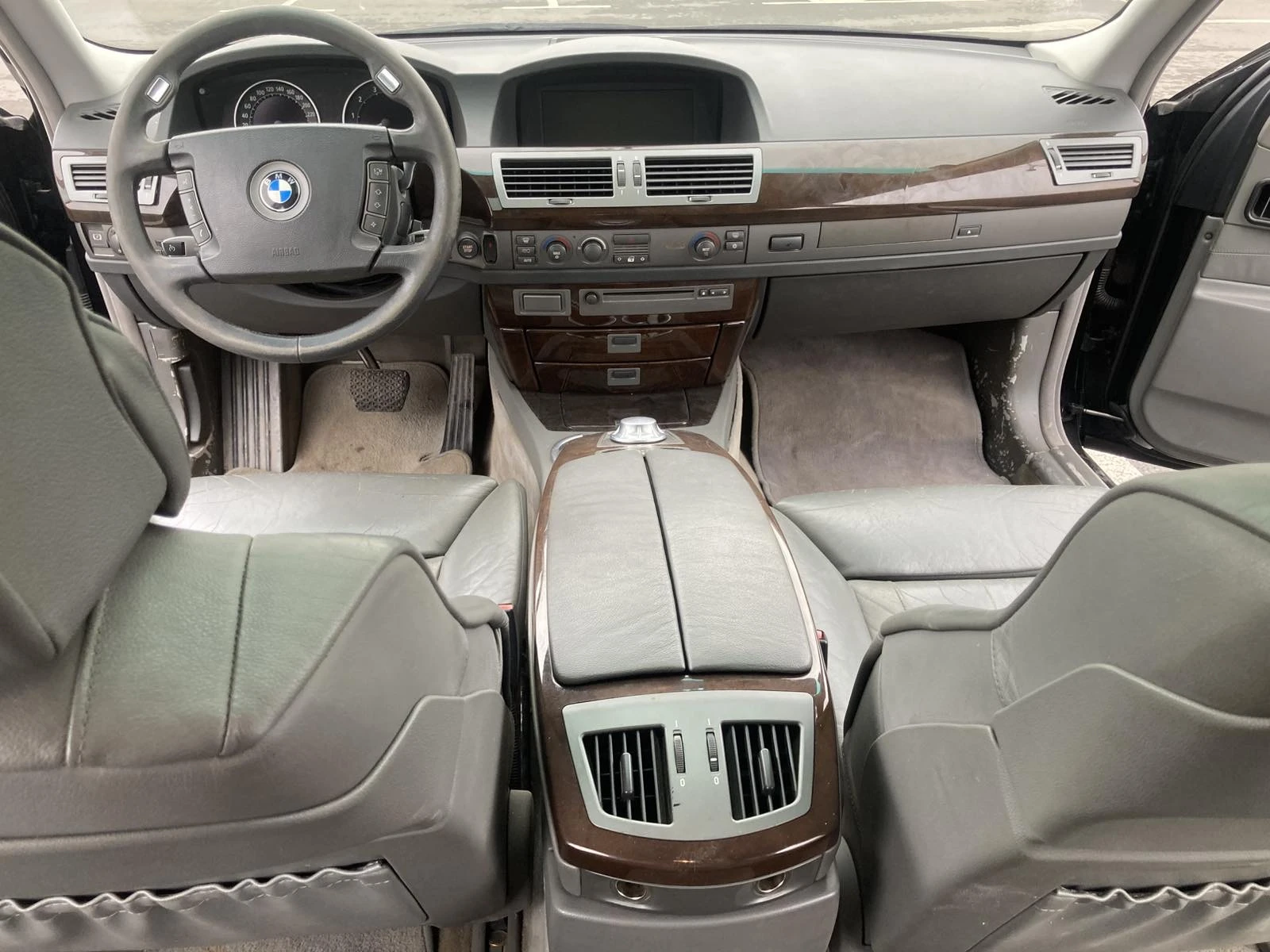 BMW 745, снимка 10 - Автомобили и джипове - 56493217