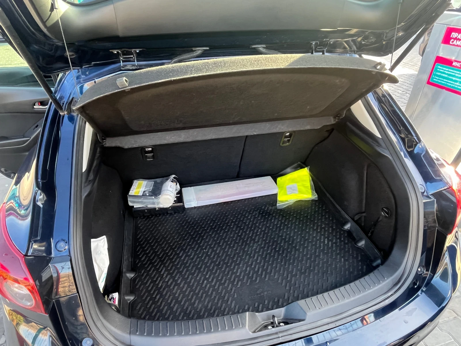 Mazda 3, снимка 15 - Автомобили и джипове - 56583005