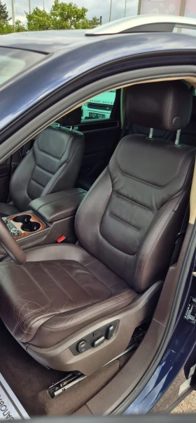VW Touareg 3.0TDI* NAVI* LED* LANE ASSISTENT* DISTRONIK, снимка 8
