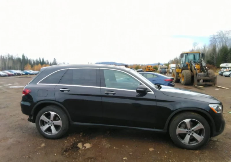 Mercedes-Benz GLC 300 4Matic 2.0 Turbo, снимка 14 - Автомобили и джипове - 48440907