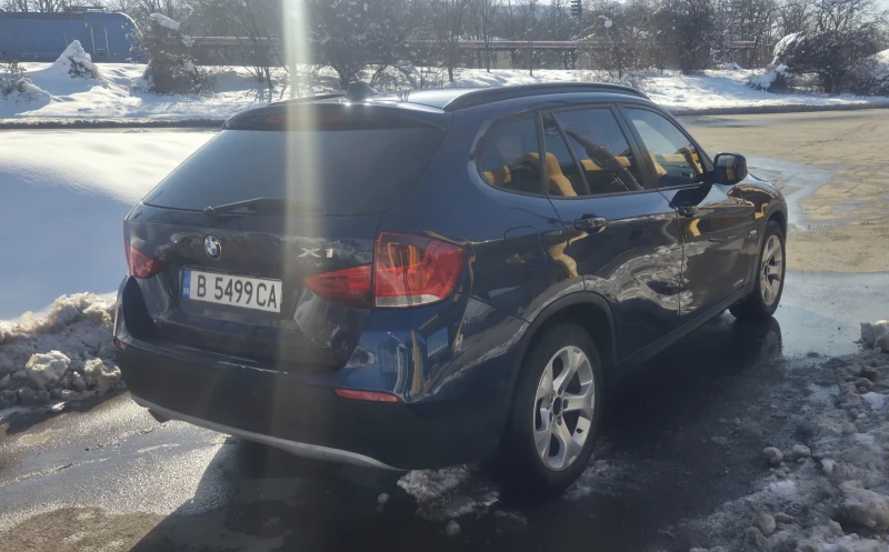 BMW X1 2.0d, снимка 4 - Автомобили и джипове - 49235211