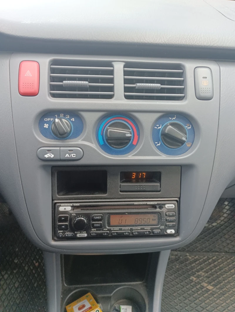 Honda Hr-v, снимка 4 - Автомобили и джипове - 52655385