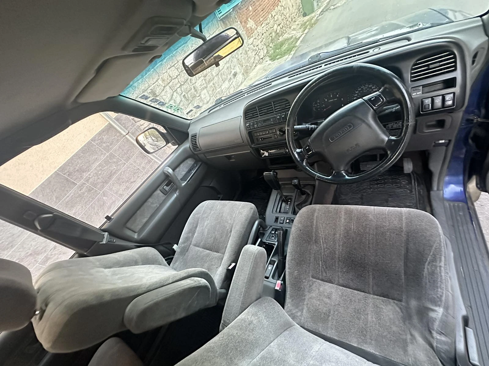 Isuzu Trooper  - изображение 8