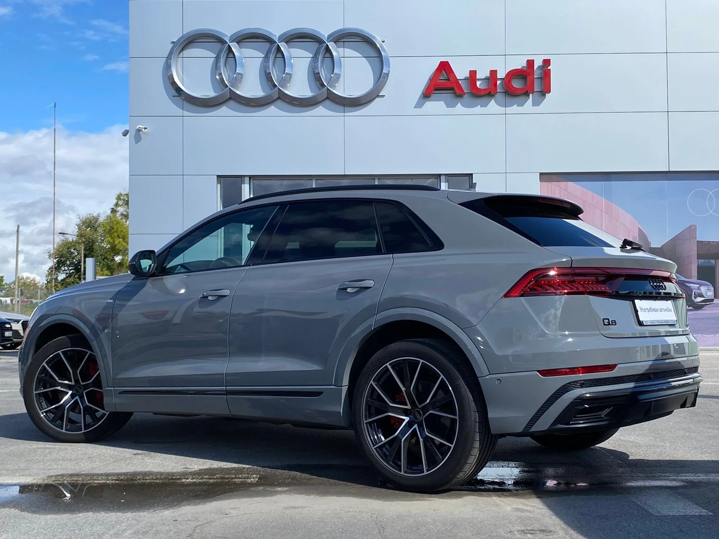 Audi Q8 50 TDI quattro - изображение 4