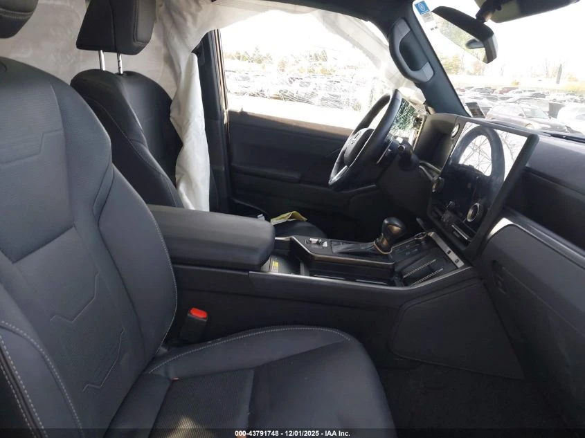 Lexus GX 550 3.4L V-6 DI, DOHC, VVT, TURBO, 349HP 4X4 Drive | Mobile.bg � ����������� 11