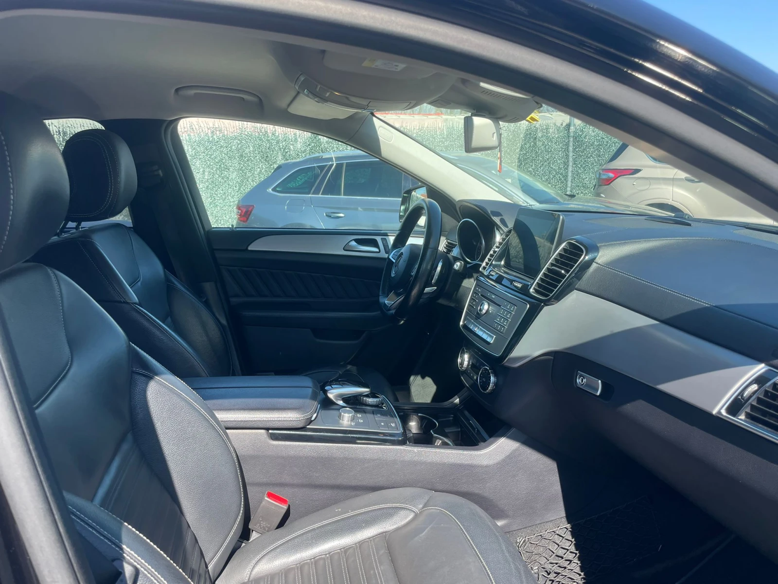 Mercedes-Benz GLE Coupe /PREMIUM AMG/9G, снимка 14 - Автомобили и джипове - 53193166