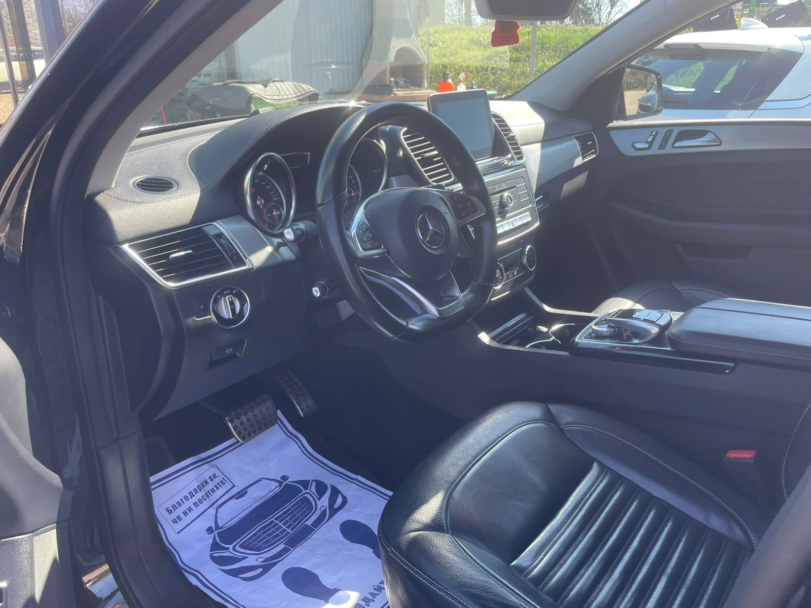 Mercedes-Benz GLE Coupe /PREMIUM AMG/9G, снимка 9 - Автомобили и джипове - 53193166