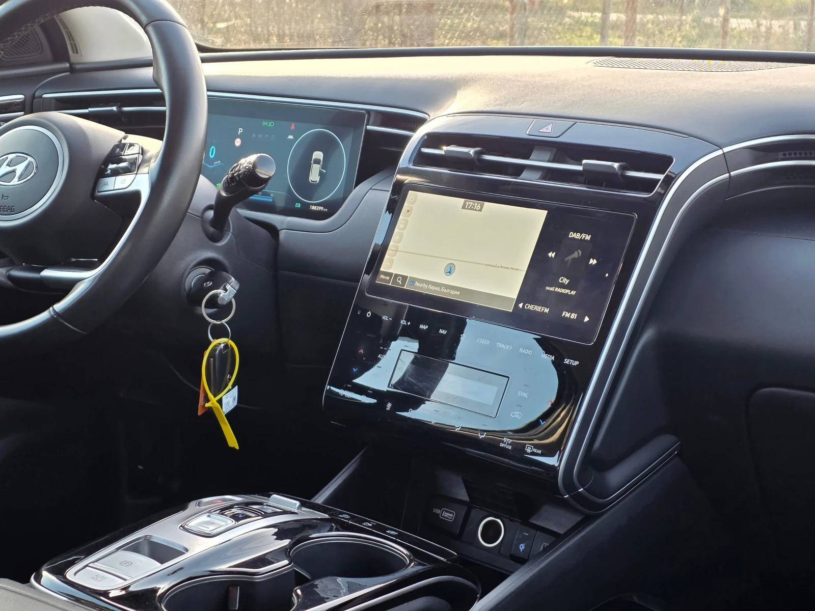 Hyundai Tucson 1.6 T-GDi 230ch Hybrid Business BVA6, снимка 14 - Автомобили и джипове - 53203826