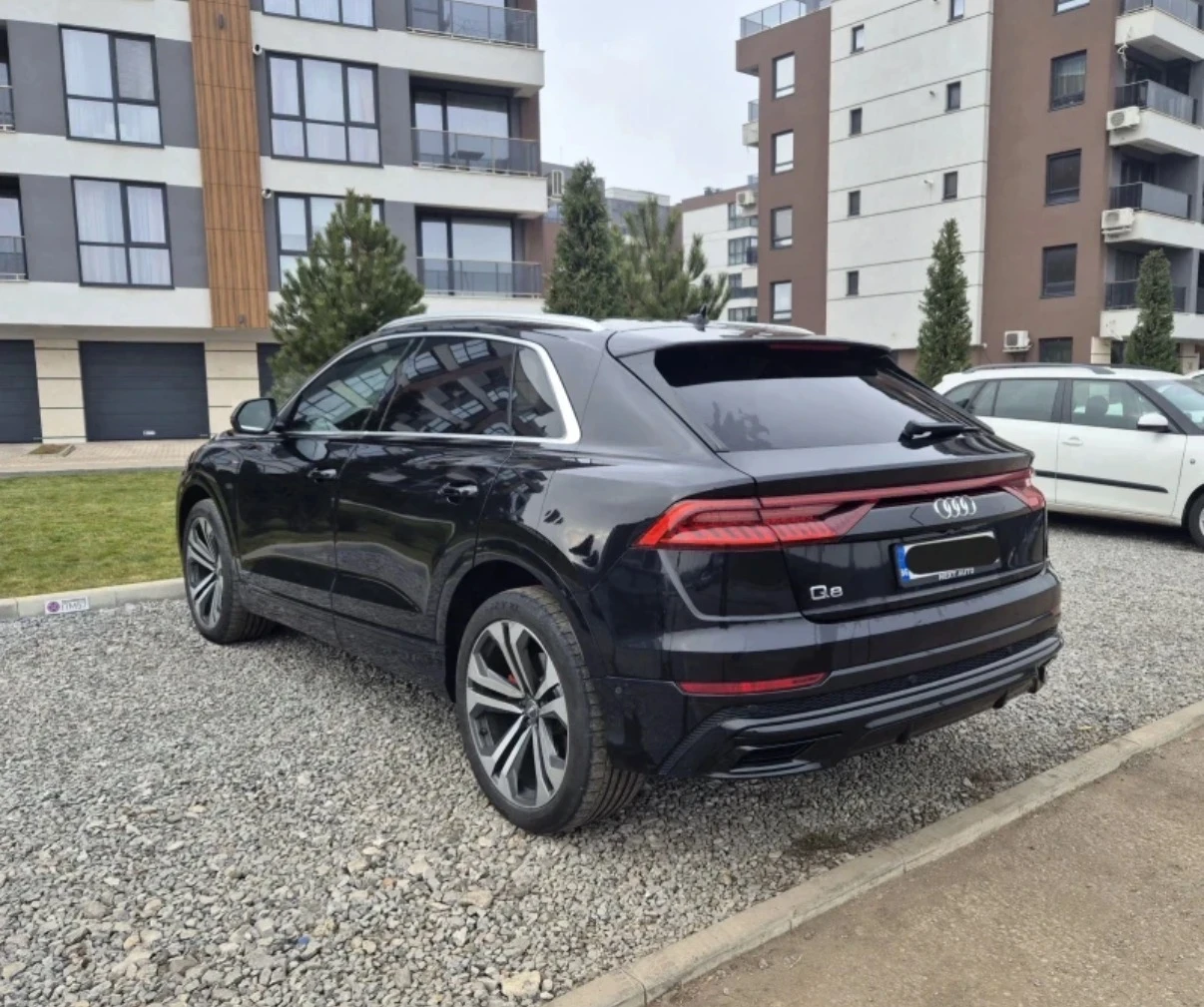 Audi Q8, снимка 4 - Автомобили и джипове - 53958064