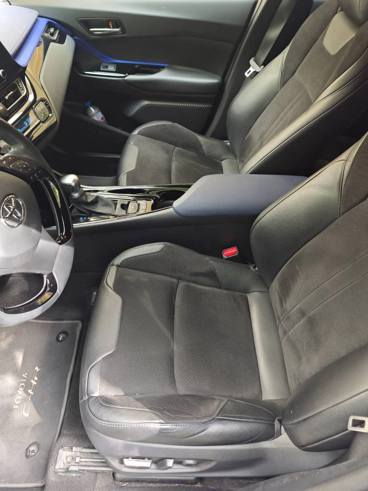 Toyota C-HR, снимка 5 - Автомобили и джипове - 54863741