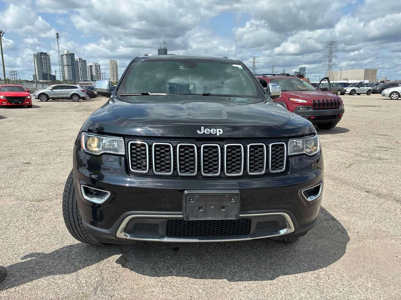 Jeep Grand cherokee Limited | CARFAX | АВТОКРЕДИТ БЕЗ ПЪРВОНАЧАЛНА , снимка 2 - Автомобили и джипове - 55396886