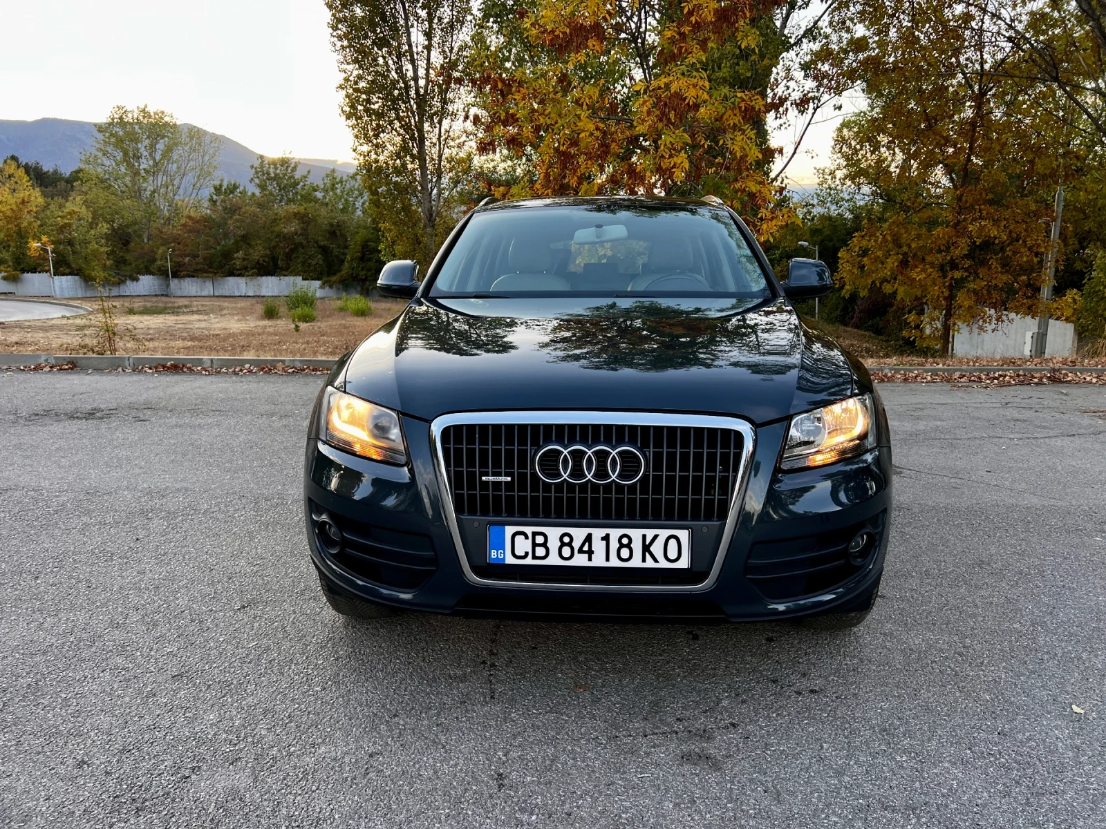 Audi Q5 2.0 - 83 000 kм, снимка 3 - Автомобили и джипове - 56425607