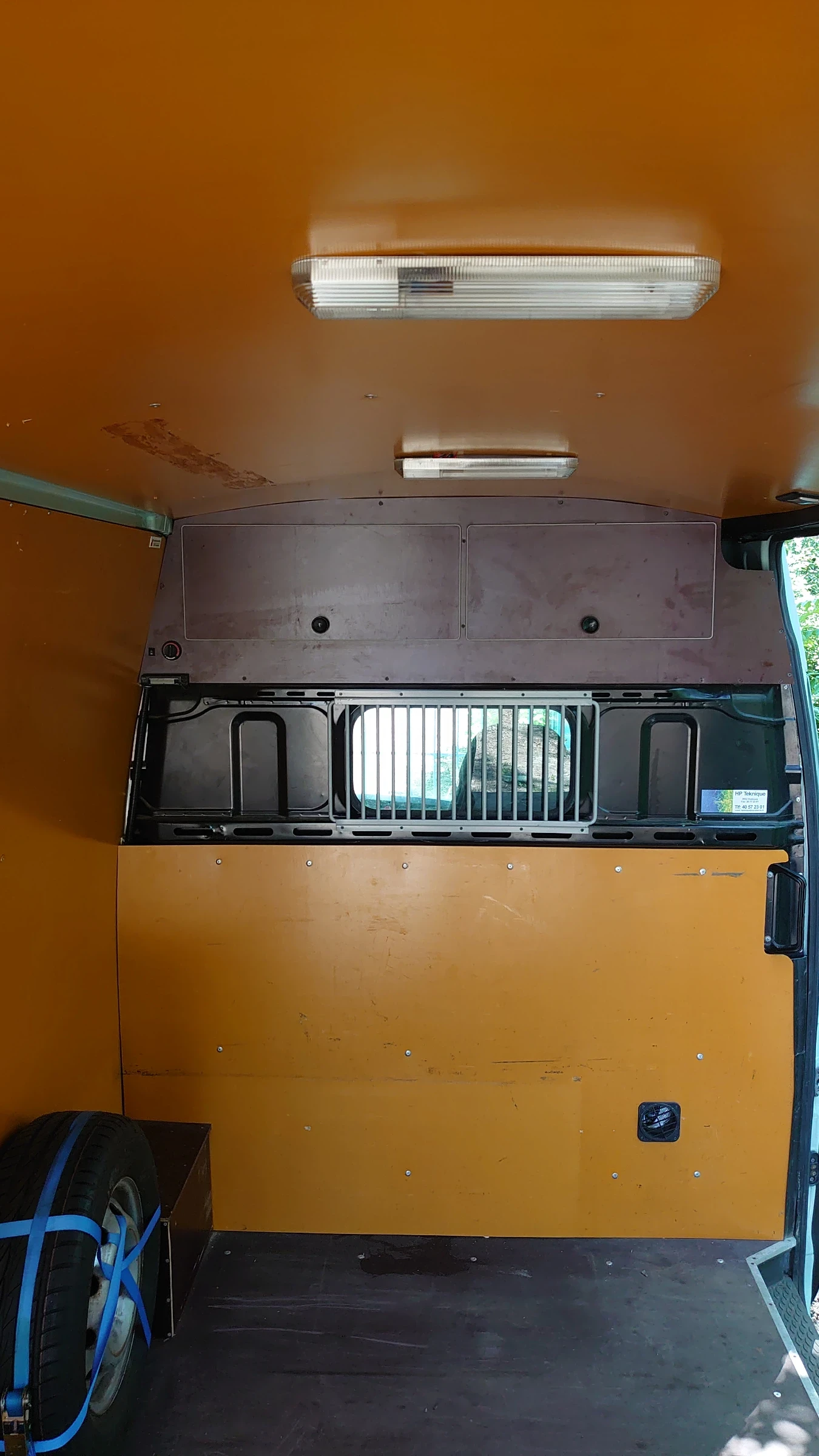 Iveco 35s11, снимка 5 - Бусове и автобуси - 53929246