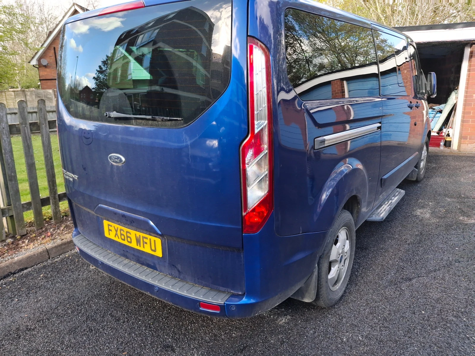 Ford Tourneo Custom titanium , снимка 3 - Бусове и автобуси - 54239206