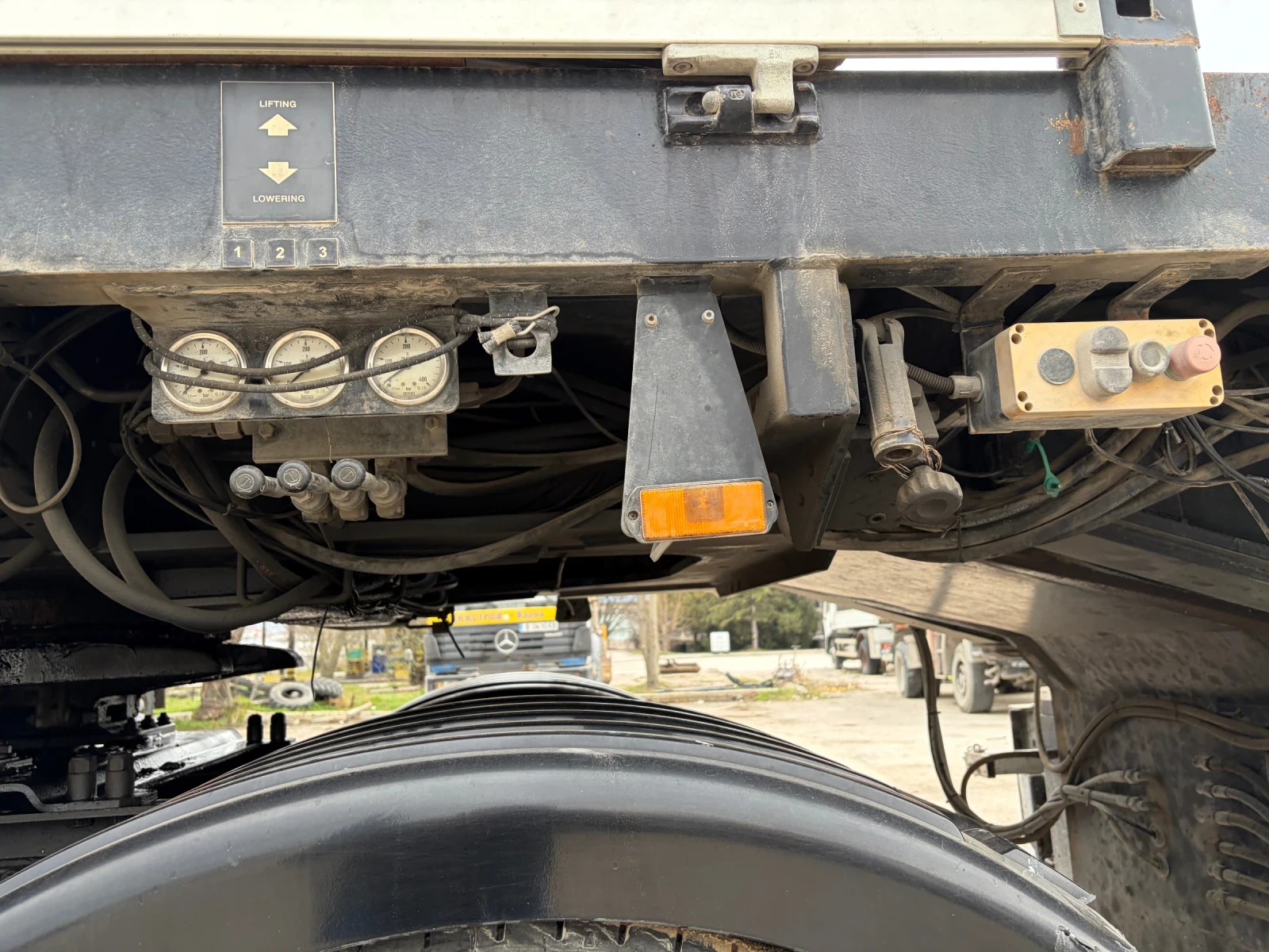 Scania R 560 V8 КОМПОЗИЦИЯ, снимка 8 - Камиони - 53909634