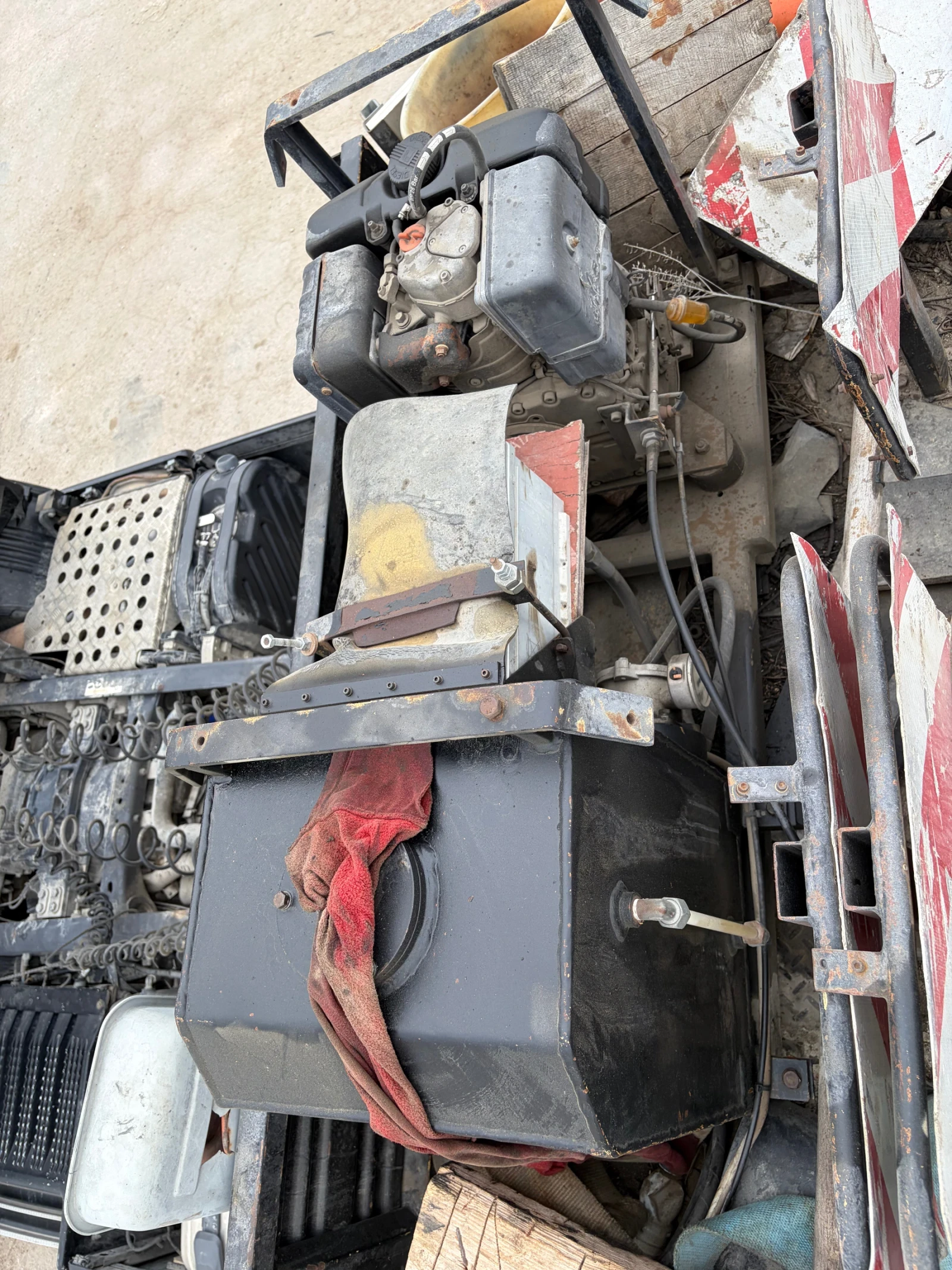 Scania R 560 V8 КОМПОЗИЦИЯ, снимка 14 - Камиони - 53909634