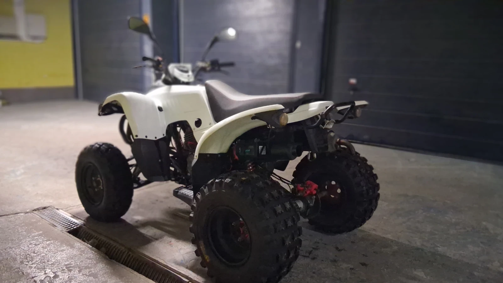 Dinli Centhor 400кубика нов внос, снимка 3 - Мотоциклети и мототехника - 53976523