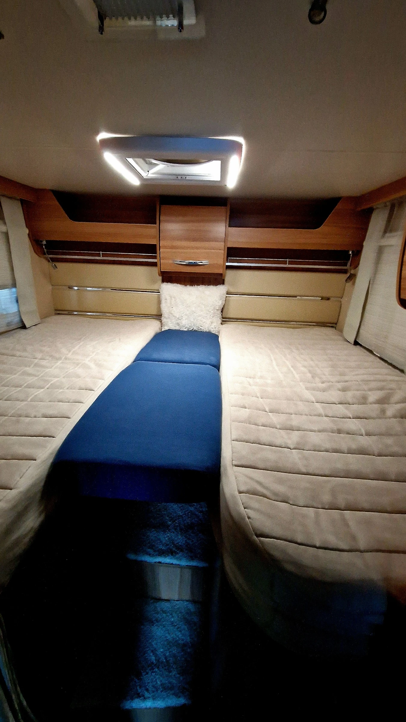 Кемпер Challenger Genesis 150 ps AUTOMAT - изображение 7