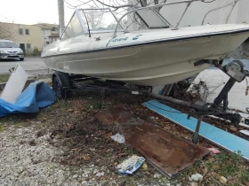 Лодка Bayliner, снимка 2 - Воден транспорт - 52975951