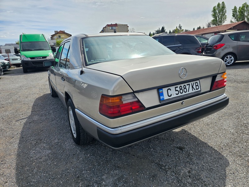 Mercedes-Benz 124 2.5D, снимка 4 - Автомобили и джипове - 45096397