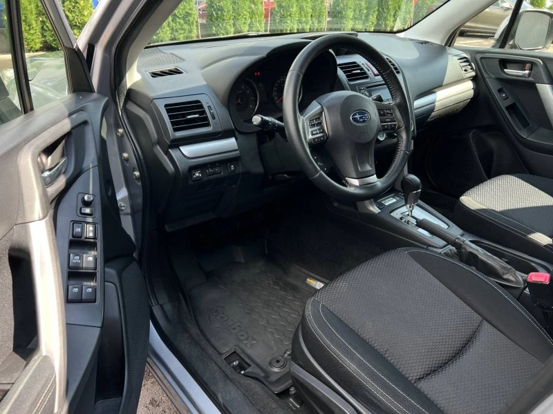 Subaru Forester 2.0, снимка 17 - Автомобили и джипове - 46777759