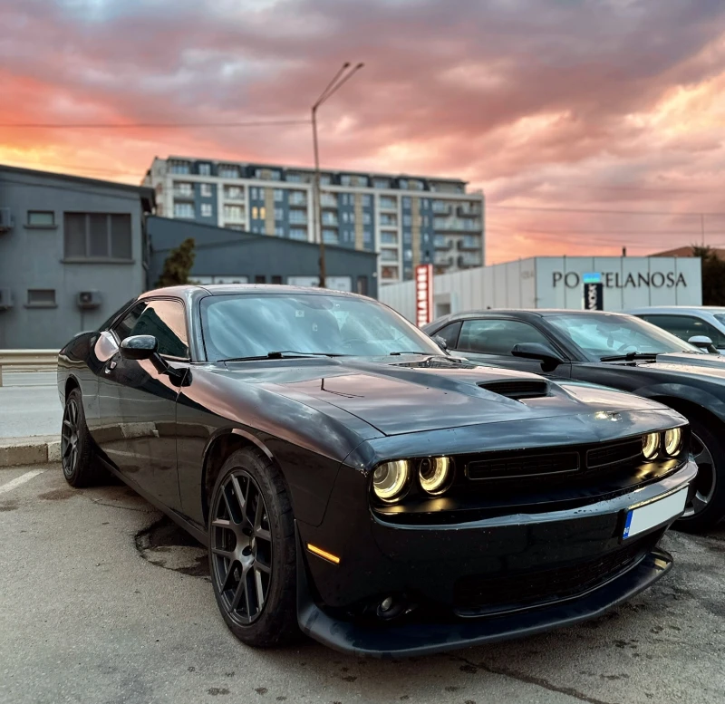 Dodge Challenger 5.7 Blacktop, снимка 1 - Автомобили и джипове - 47862250