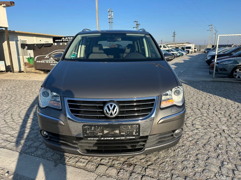 VW Touran 7 МЕСТА #1.9TDI#6 СКОРОСТИ#ПОДГРЕВ#КЛИМАТРОНИК, снимка 8 - Автомобили и джипове - 48336890