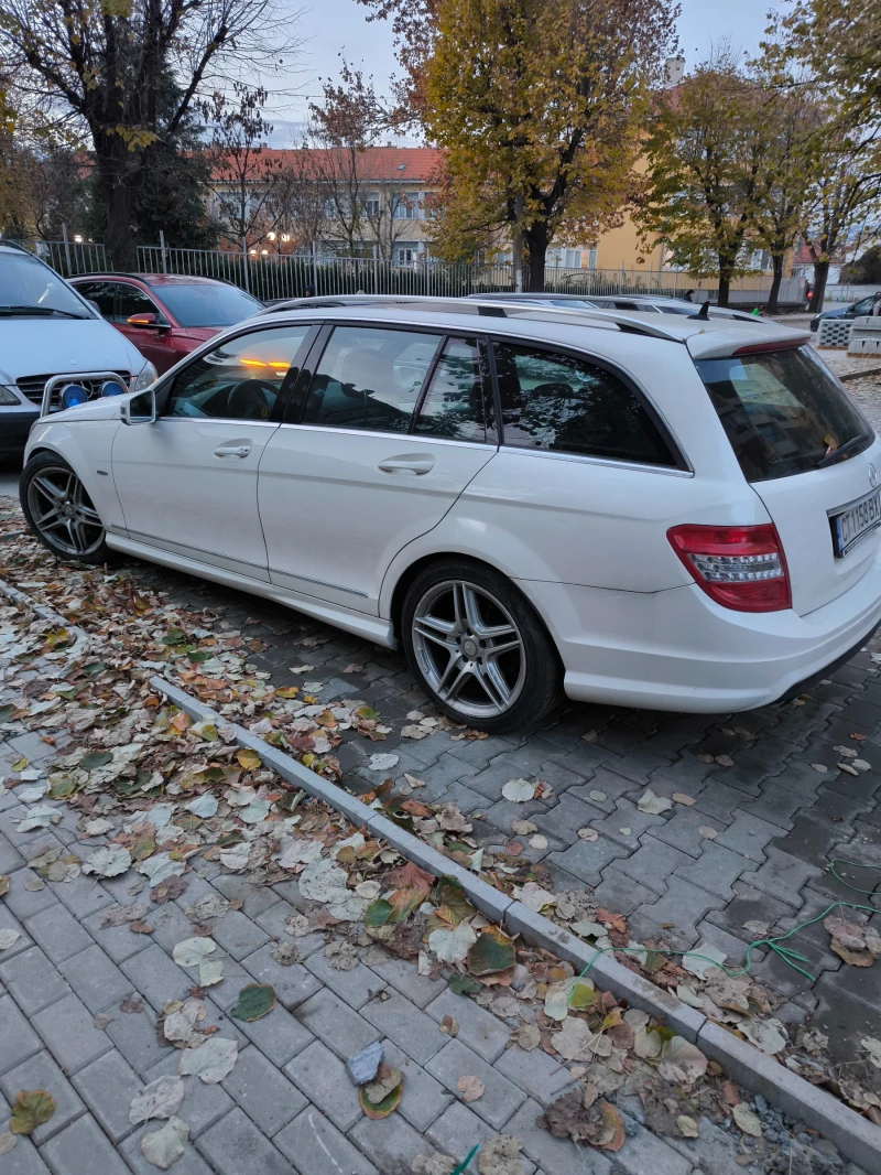 Mercedes-Benz C 350, снимка 2 - Автомобили и джипове - 48489260