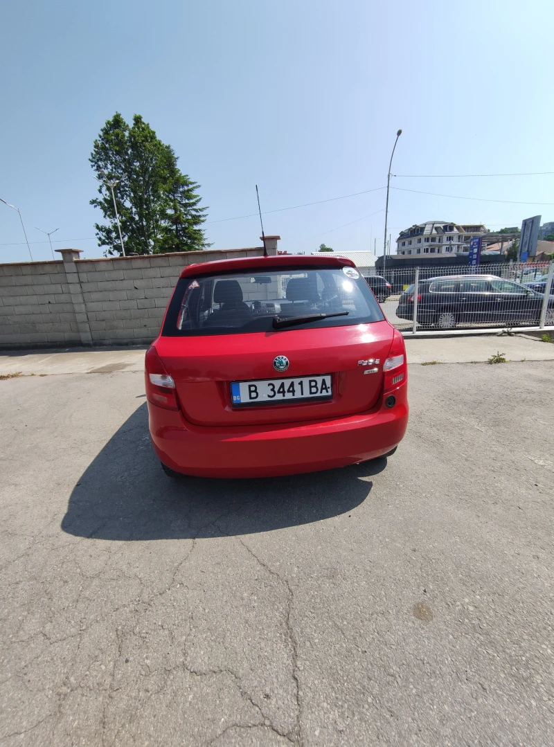 Skoda Fabia 1.2HTP, снимка 4 - Автомобили и джипове - 52126493