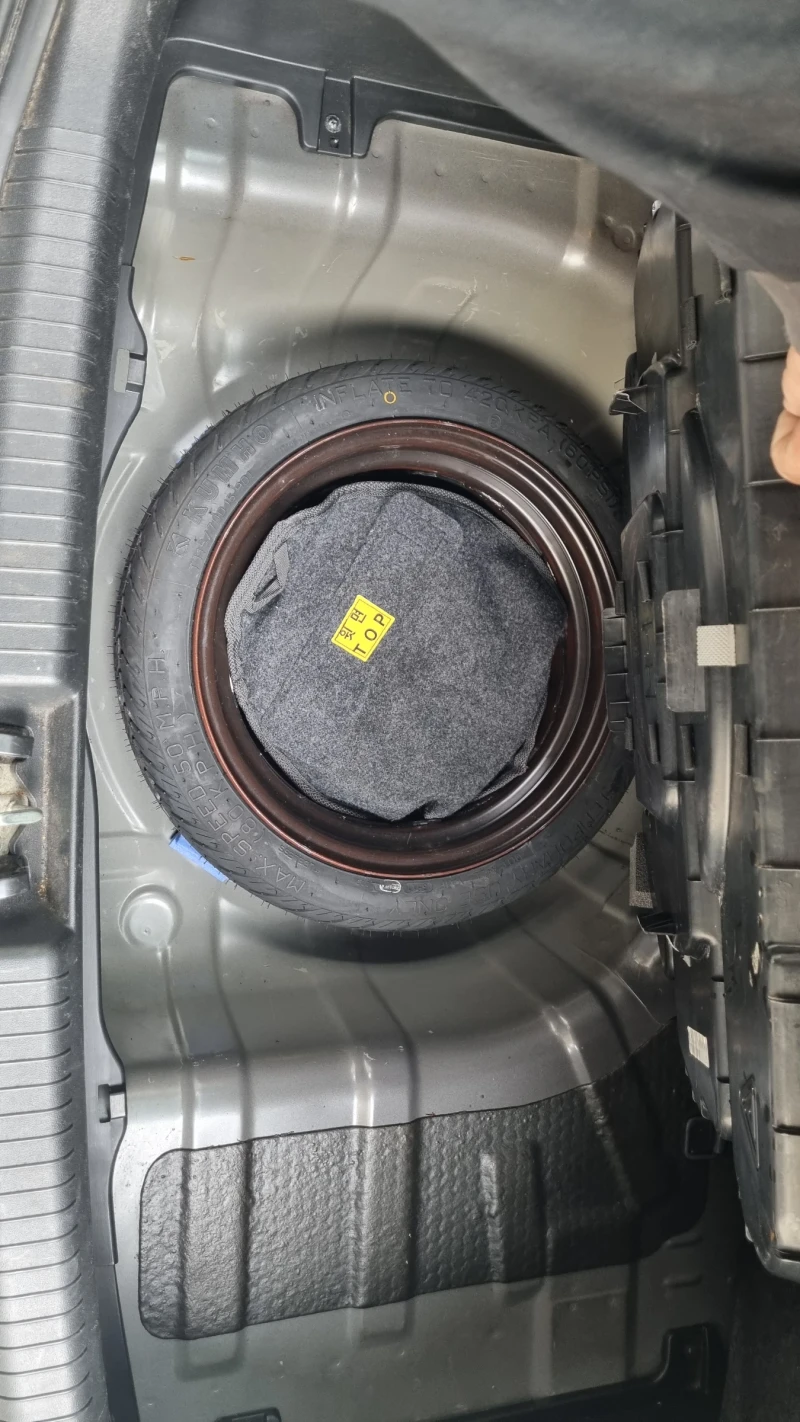 Hyundai I20 Хечбег, снимка 6 - Автомобили и джипове - 52502398