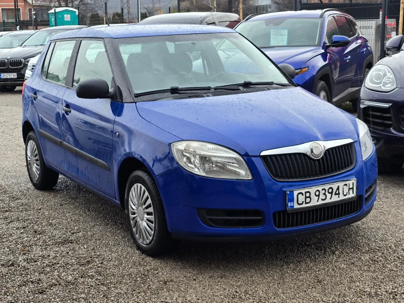 Skoda Fabia 1.2i/Лизинг, снимка 2 - Автомобили и джипове - 53028765