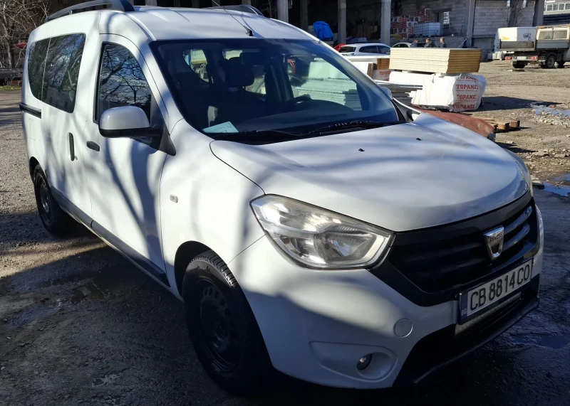 Dacia Dokker Бензин/Газ, снимка 4 - Автомобили и джипове - 53524545