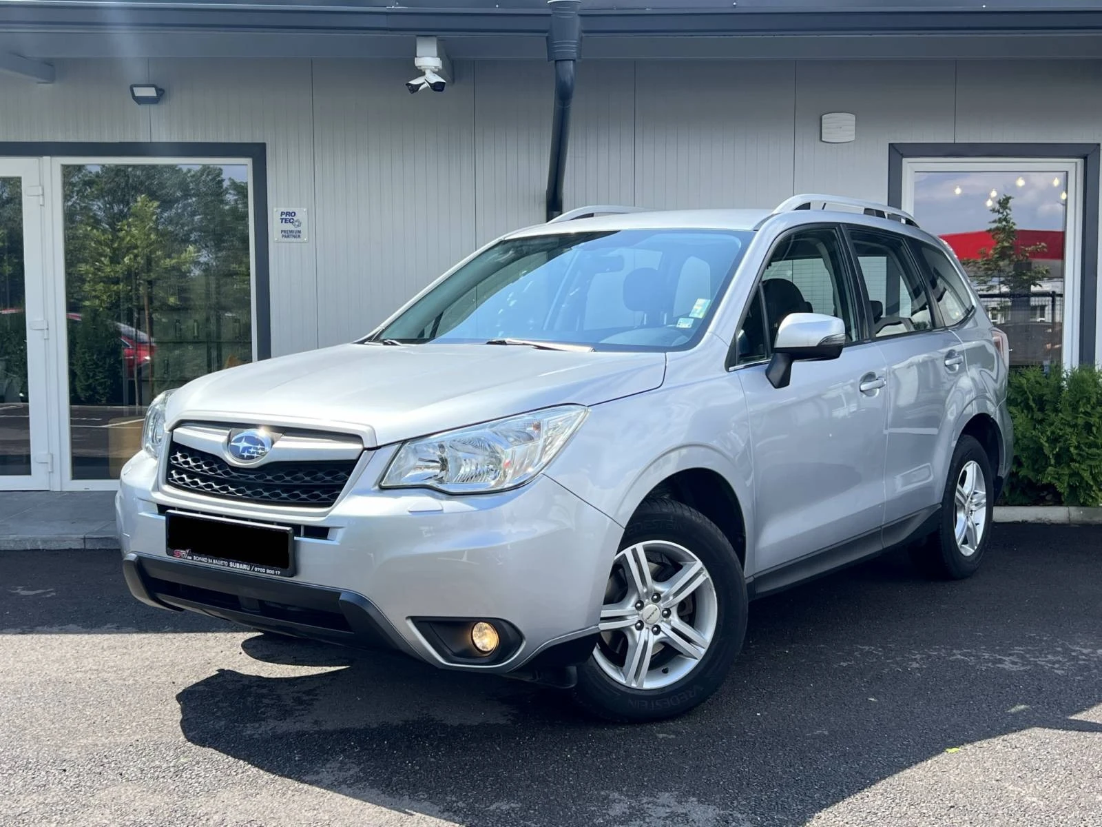 Subaru Forester 2.0, снимка 1