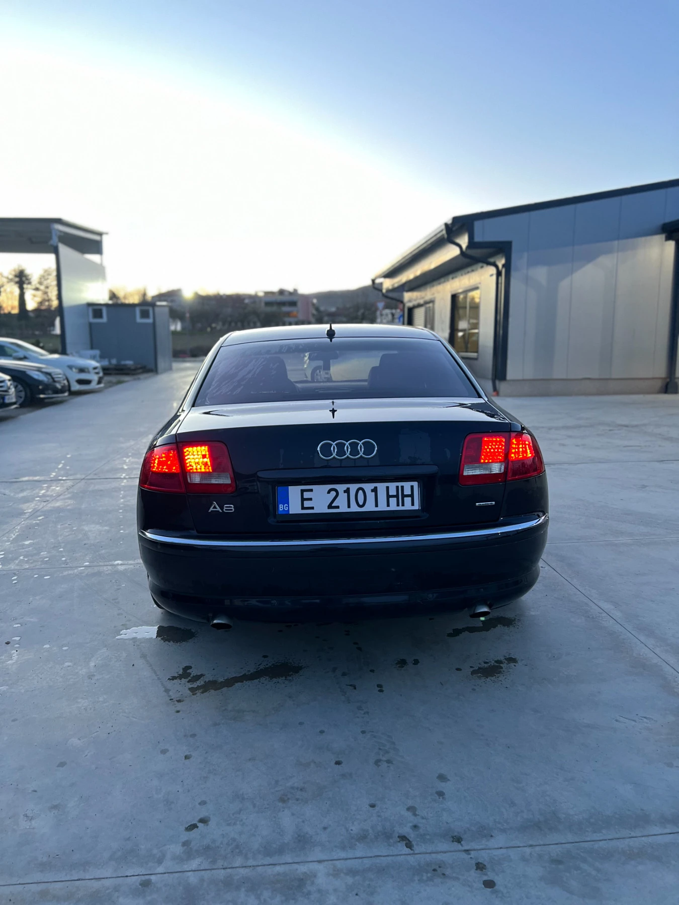 Audi A8 3000 - изображение 10