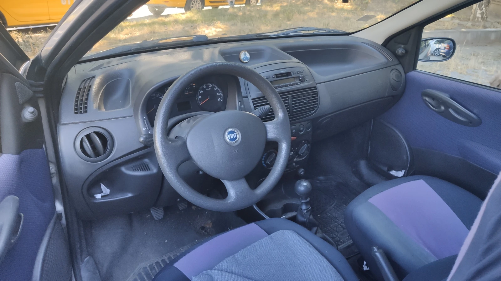 Fiat Punto 1.2i - изображение 7