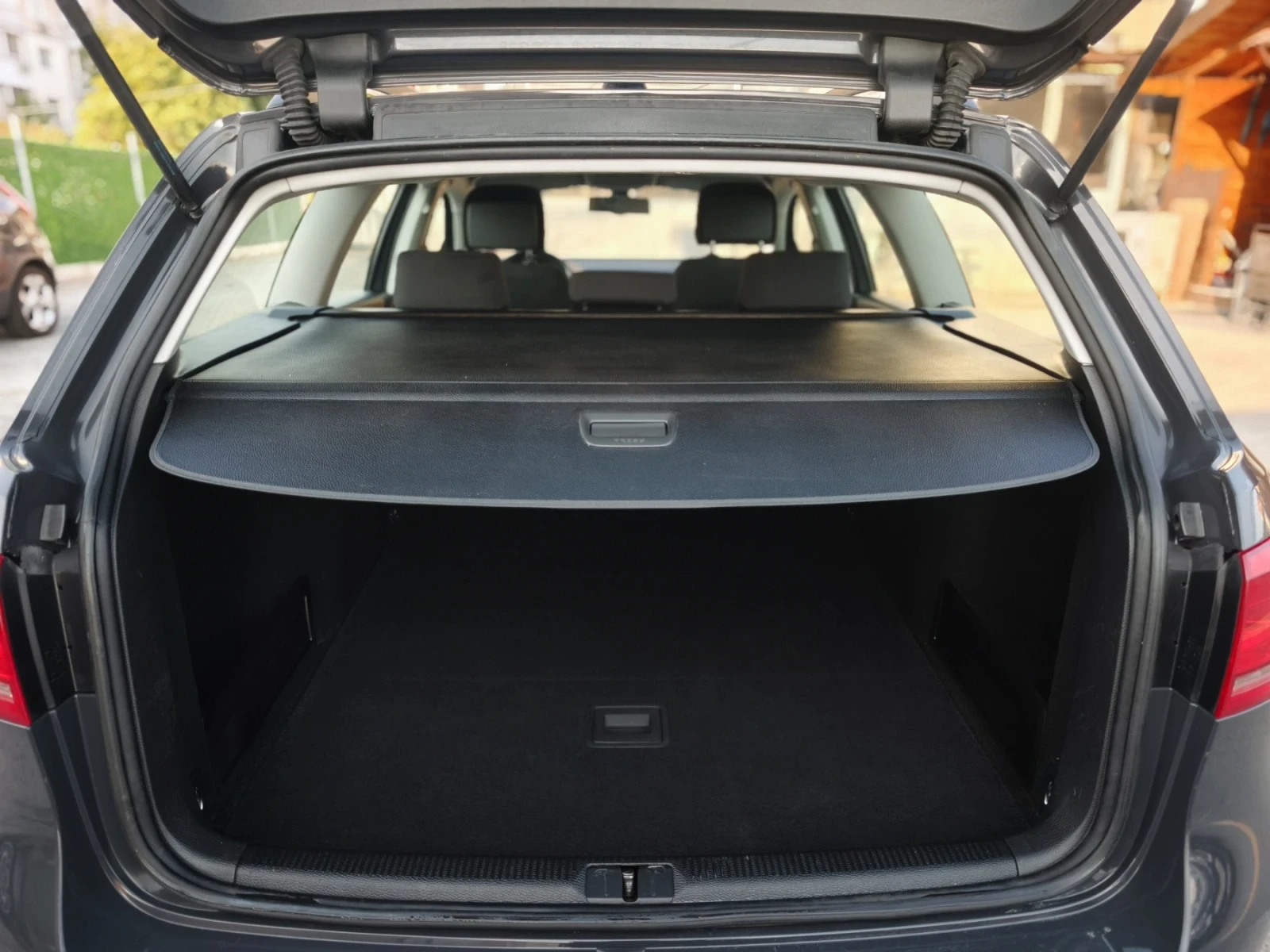 VW Passat 1.4tsi-150к.с Лизинг Автоматик Парктроник  | Mobile.bg — изображение 14