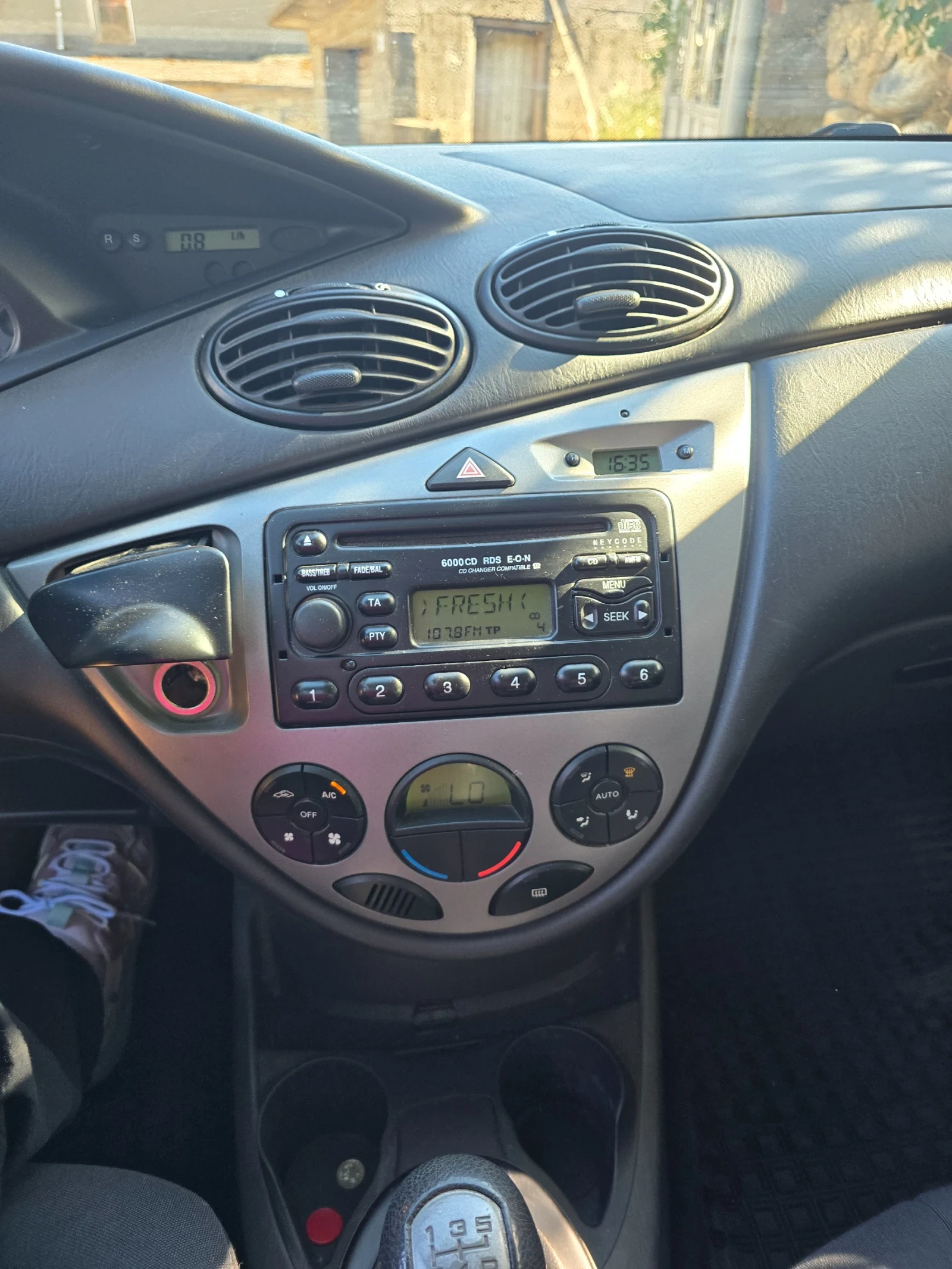 Ford Focus  - изображение 10